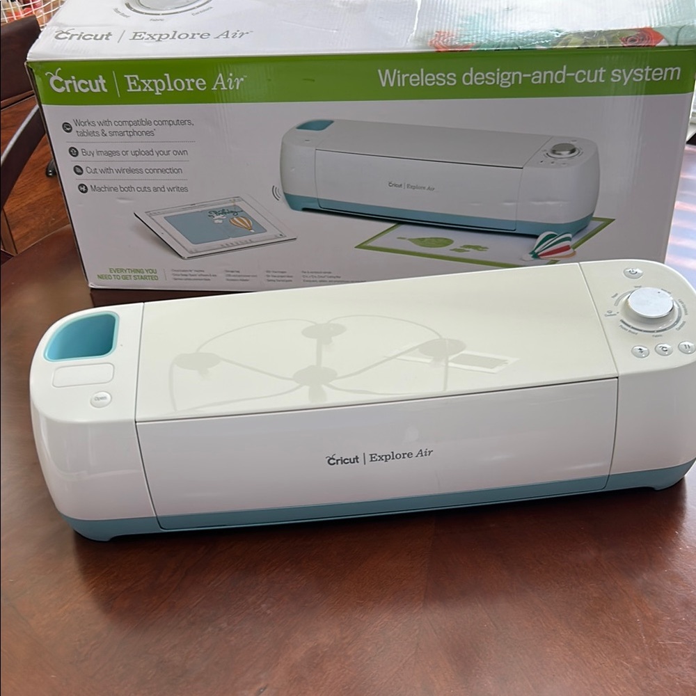Cricut Explore Air Cutting Machine